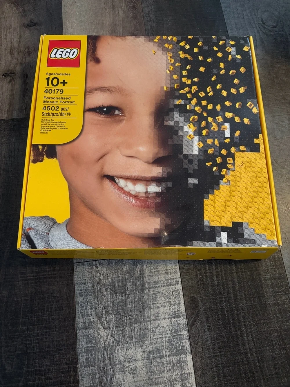 LEGO 40179 Personalised Mosaic Portrait Retired Set Open Box Complete